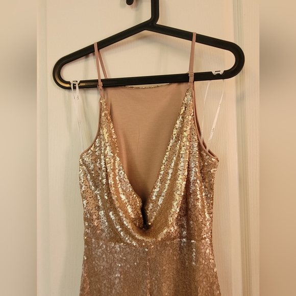 Lulu's gold sequin evening gown. Size XS. - Picture 3 of 4